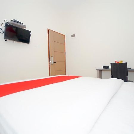 Oyo 251 The Maximus Inn Hotel Palembang Exteriér fotografie
