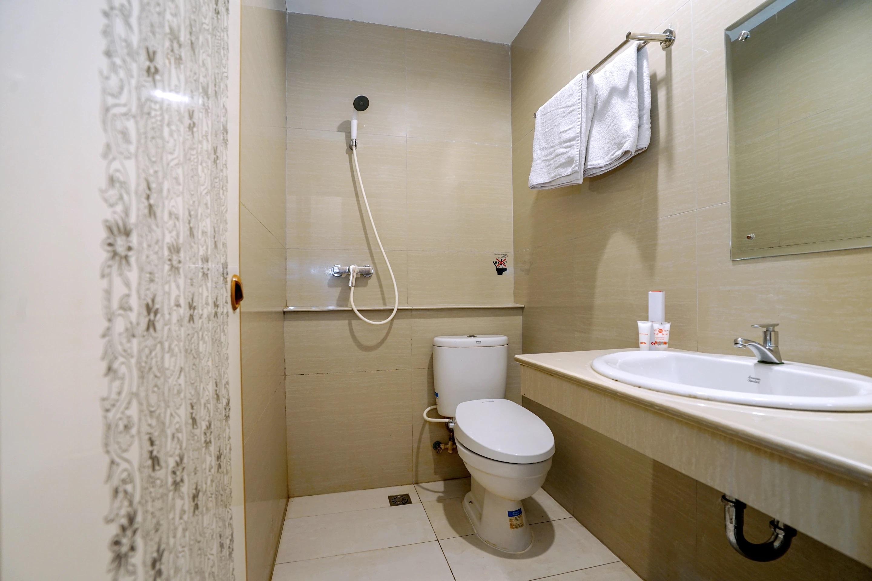 Oyo 251 The Maximus Inn Hotel Palembang Exteriér fotografie