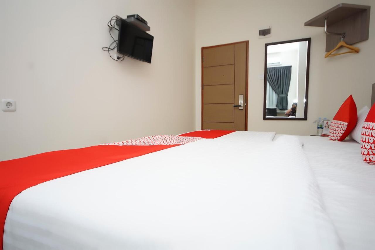 Oyo 251 The Maximus Inn Hotel Palembang Exteriér fotografie