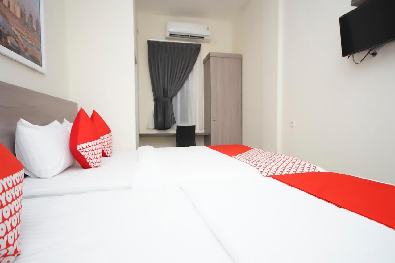 Oyo 251 The Maximus Inn Hotel Palembang Exteriér fotografie
